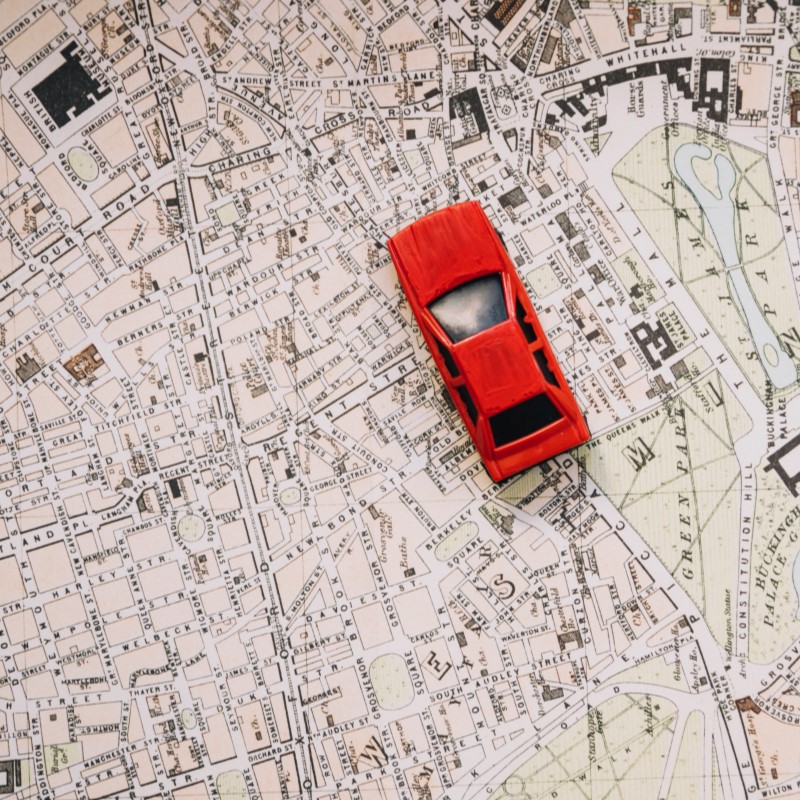 カートラッカーの利点：すべての車両が必要な理由